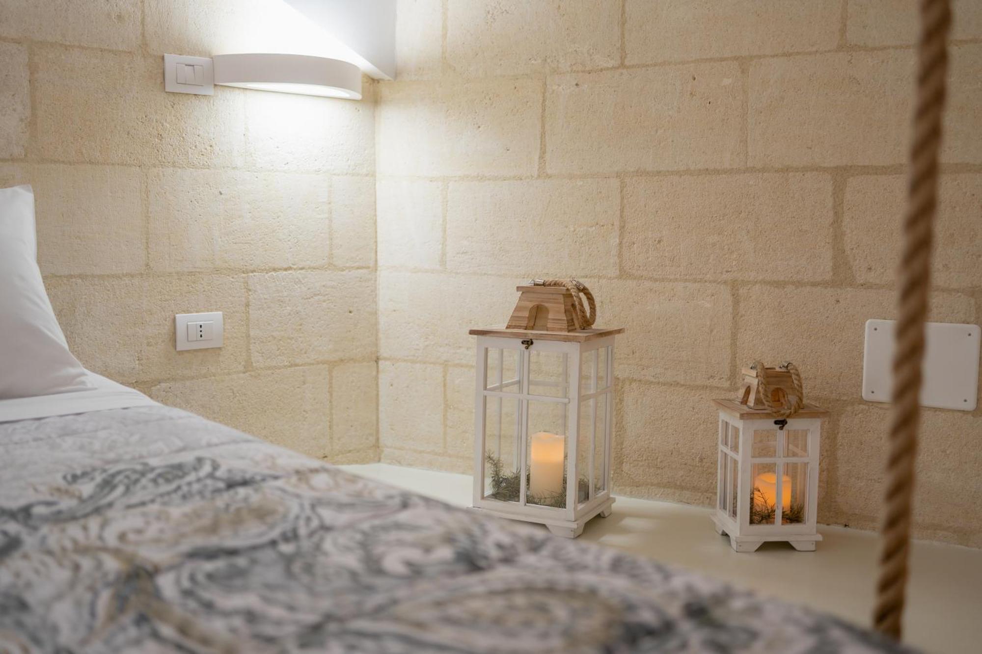 Palazzo Virgintino - Sassi Rooms Матера Екстер'єр фото