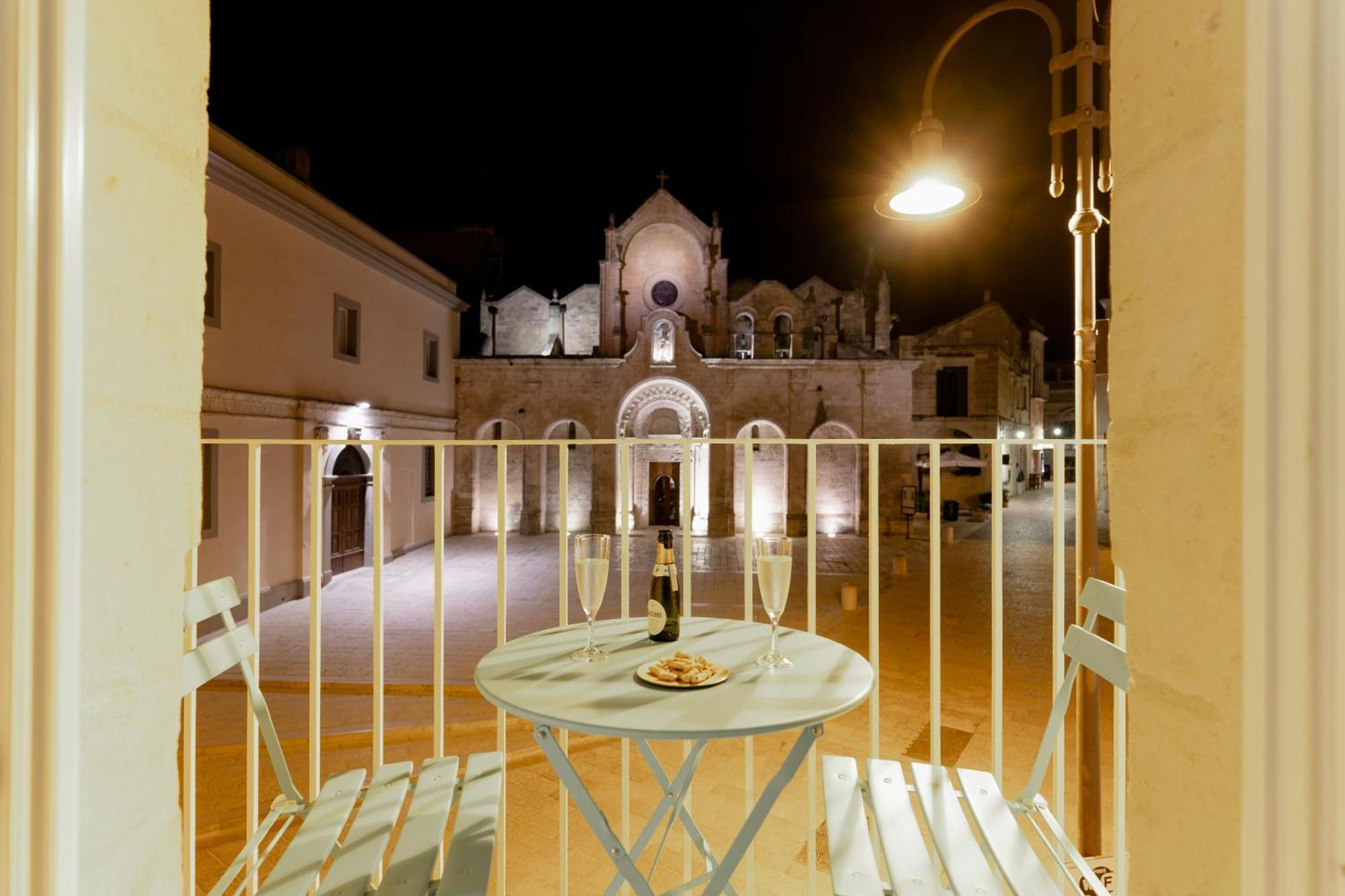 Palazzo Virgintino - Sassi Rooms Матера Екстер'єр фото