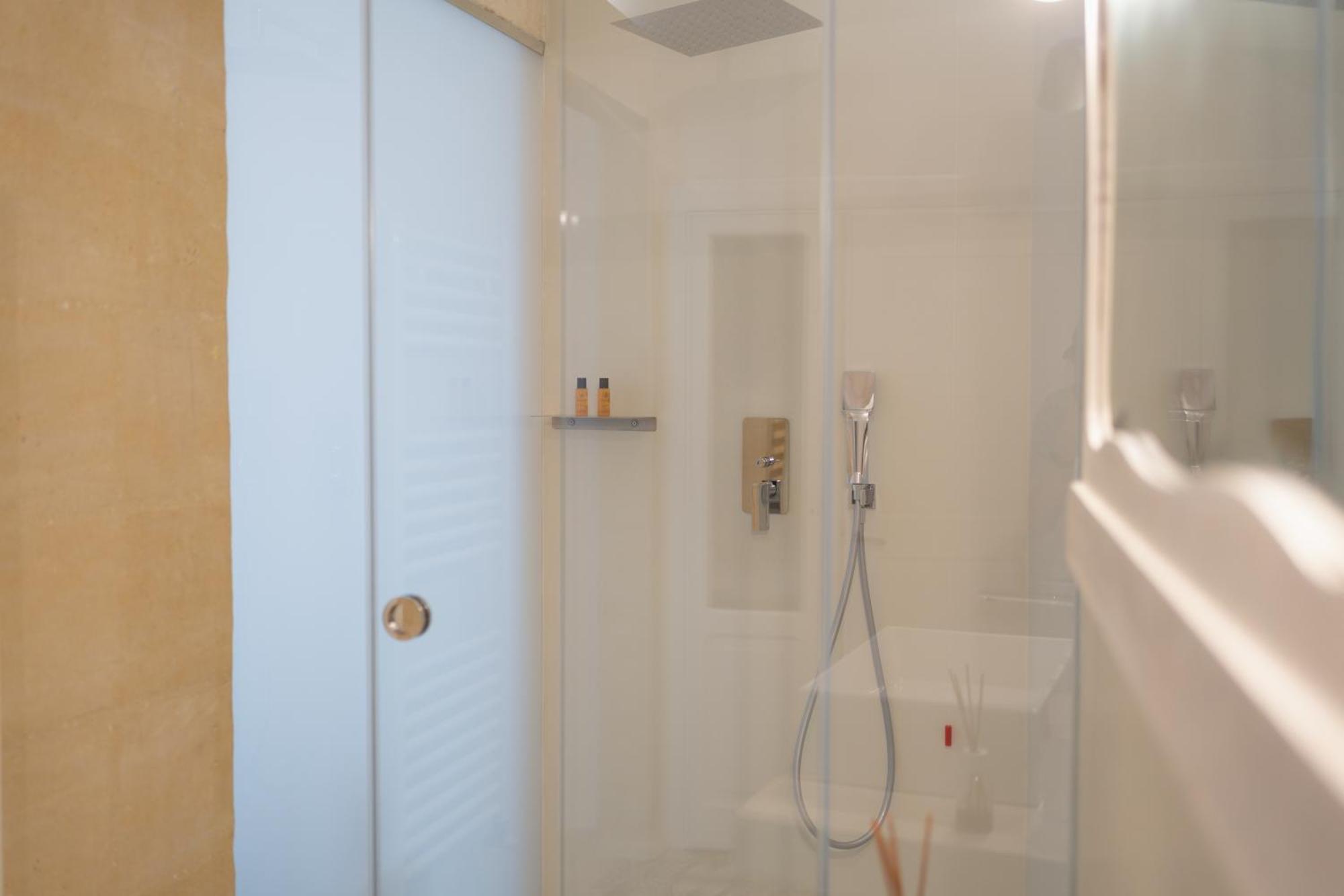 Palazzo Virgintino - Sassi Rooms Матера Екстер'єр фото